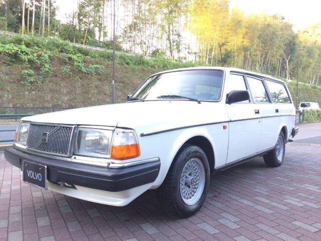 ボルボ 240白88 | 中古車情報 | ボルボ（volvo）専門店の2nd Motors